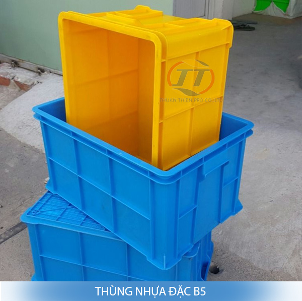 Thung nhua dac B5