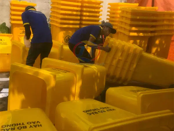 Thuận Thiên Plastic - chuyên cung cấp thùng rác y tế 30 lít