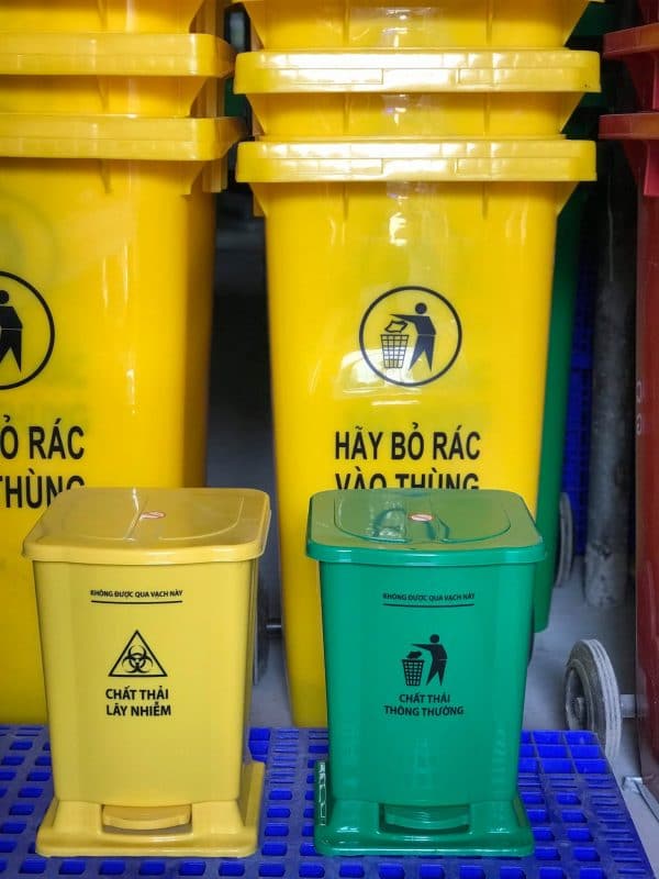 thùng rác nắp lật trung - Thuận Thiên Plastic