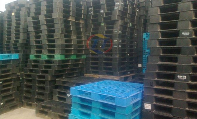 bán pallet nhựa cũ